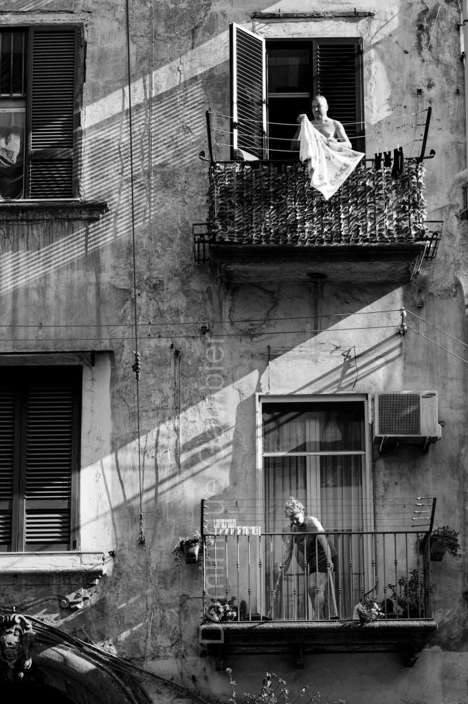 Le matin à Naples Noir et blanc Dominique Gambier